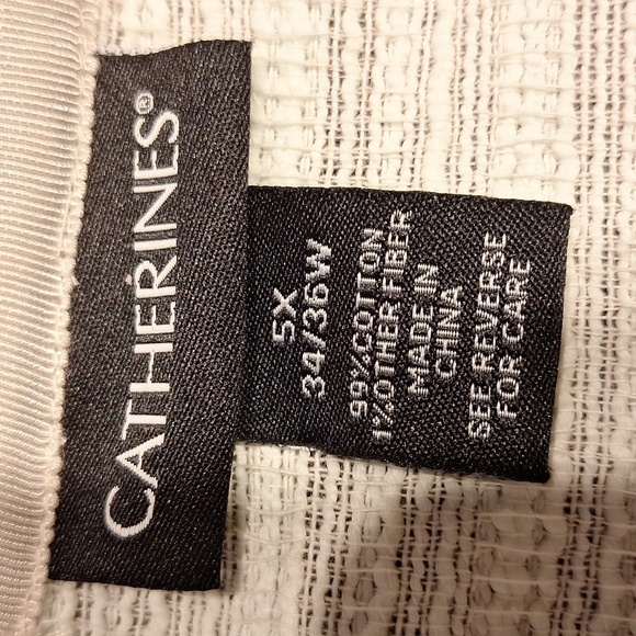 A women's Catherine's long sleeve worn open plus size blazer 5X - Picture 3 of 3